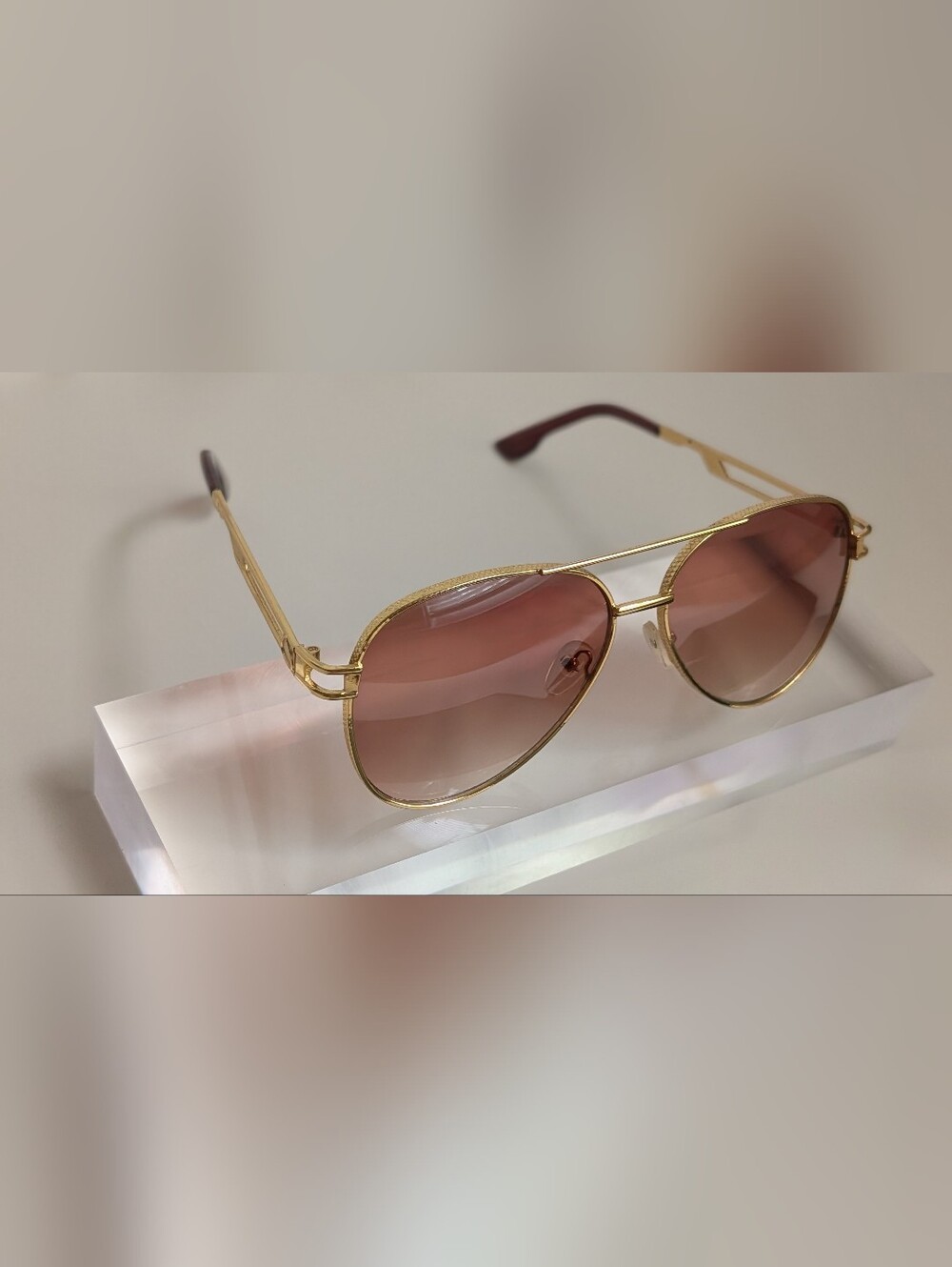 Gold Frame Pink Gradient Aviator Sunglasses